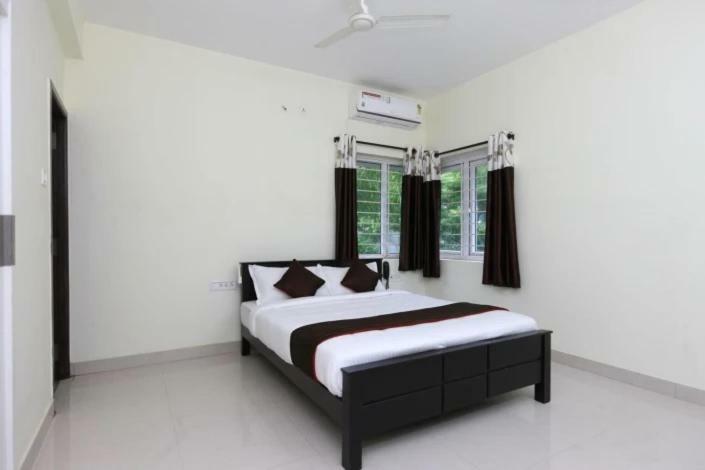 مبيت وإفطار شيناي The Posh Residency, Ecr المظهر الخارجي الصورة